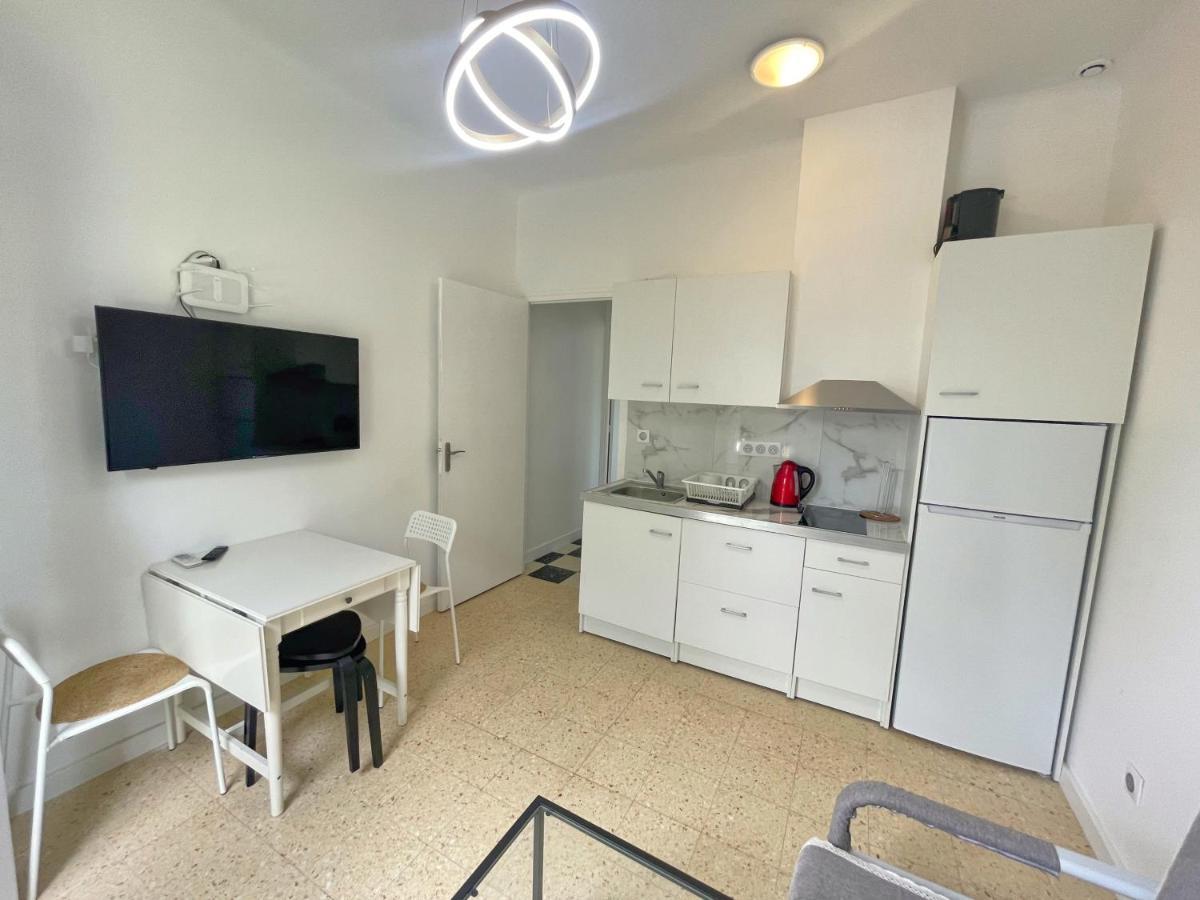 Villa 4 Appartements - Proche Centre Cagnes-sur-Mer Buitenkant foto